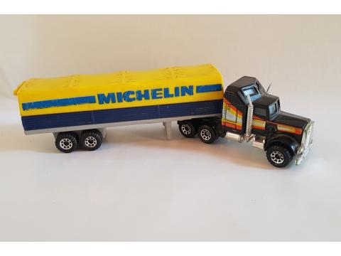 Matchbox Kenworth Aerodyne r. 1983 #3